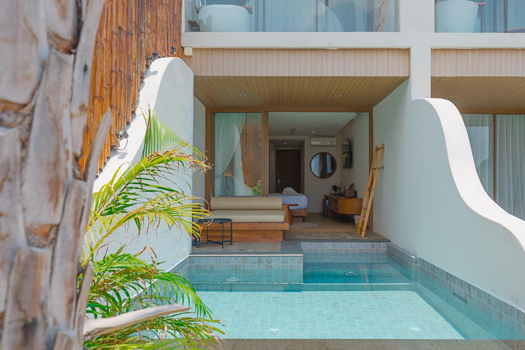 Tasana Bar And Luxury Resort Ko Lan Exterior photo